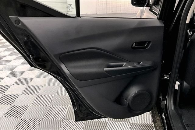 2025 Nissan KICKS PLAY Base - Photo 28