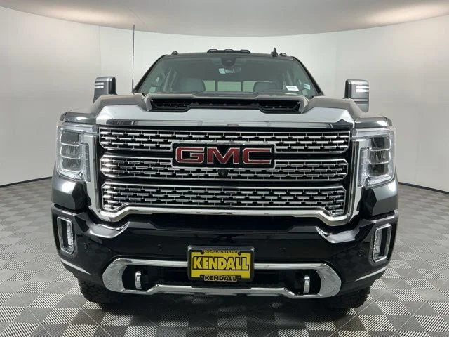 Used 2021 Black GMC Denali image 2