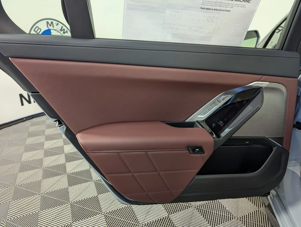 New 2026 Gray BMW 760i xDrive image 17