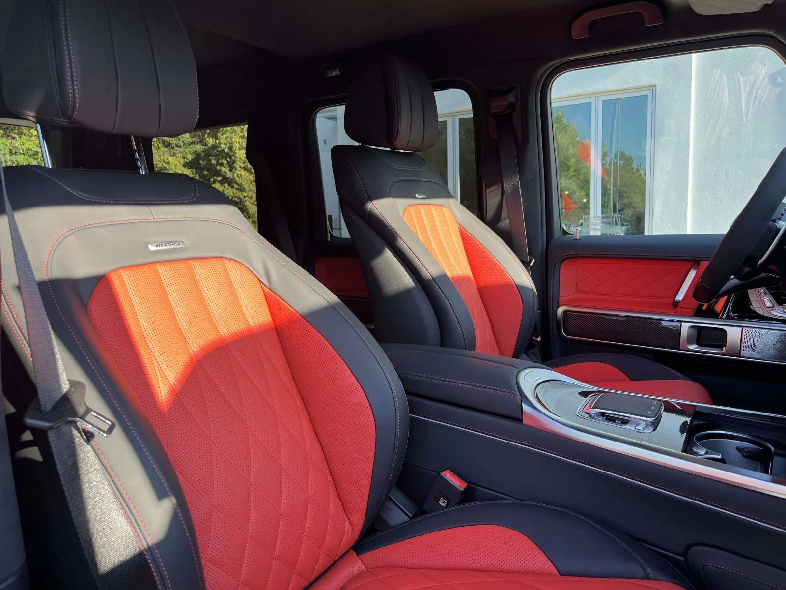 New 2027 MANUFAKTUR Platinum magno Mercedes-Benz AMG® G 63 SUV image 51