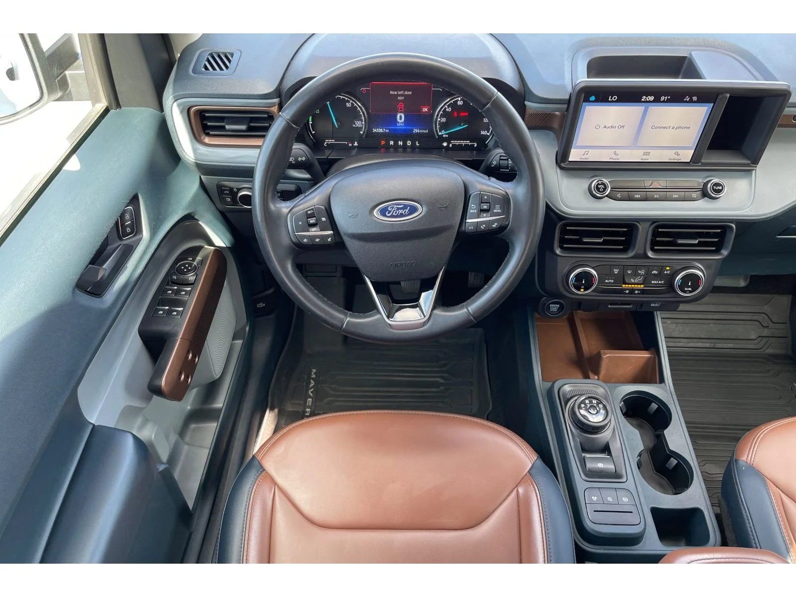 Used 2023 Oxford White Ford LARIAT image 16