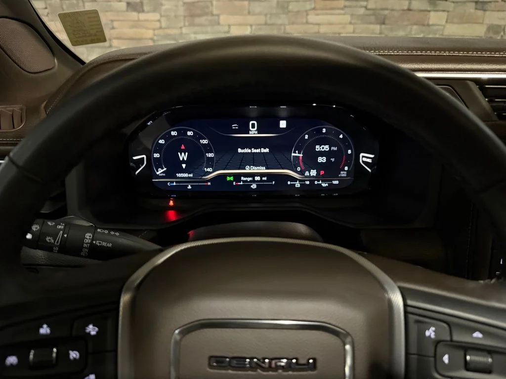 Used 2024 White Frost GMC Denali image 18