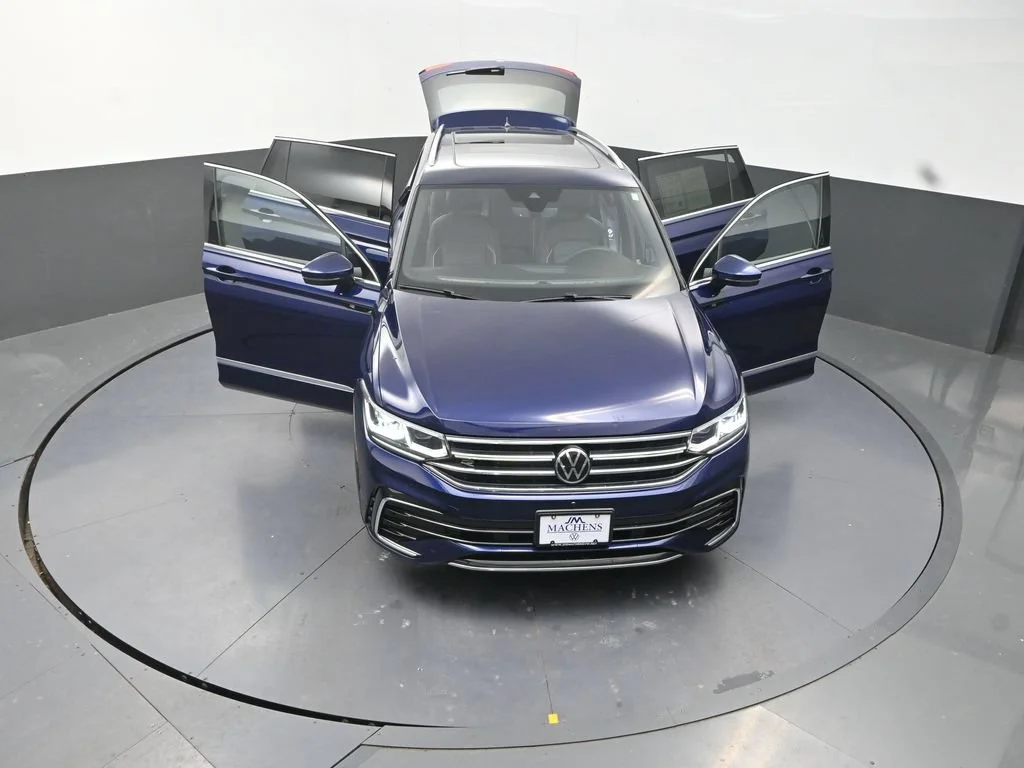 Used 2023 Blue Volkswagen 2.0T SEL R-Line image 33