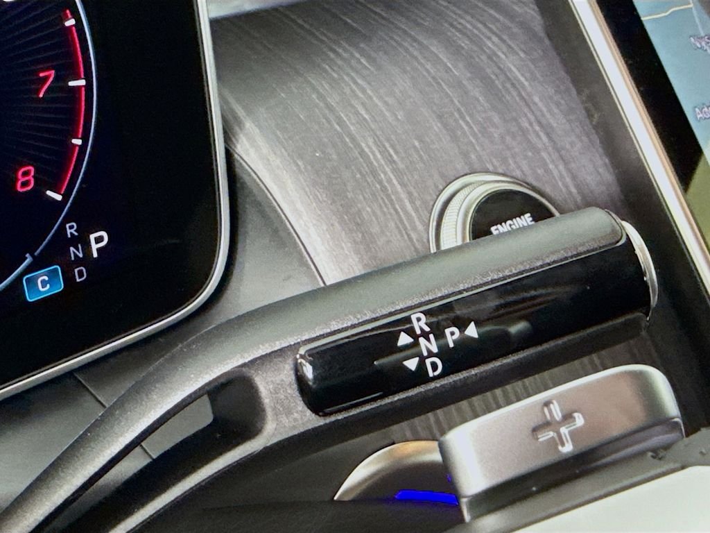 2025 Mercedes-Benz GLC Base - Photo 18