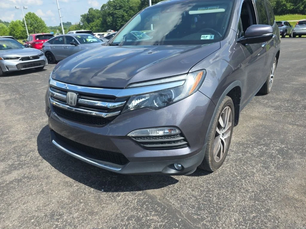 Used 2018  Honda Elite image 10