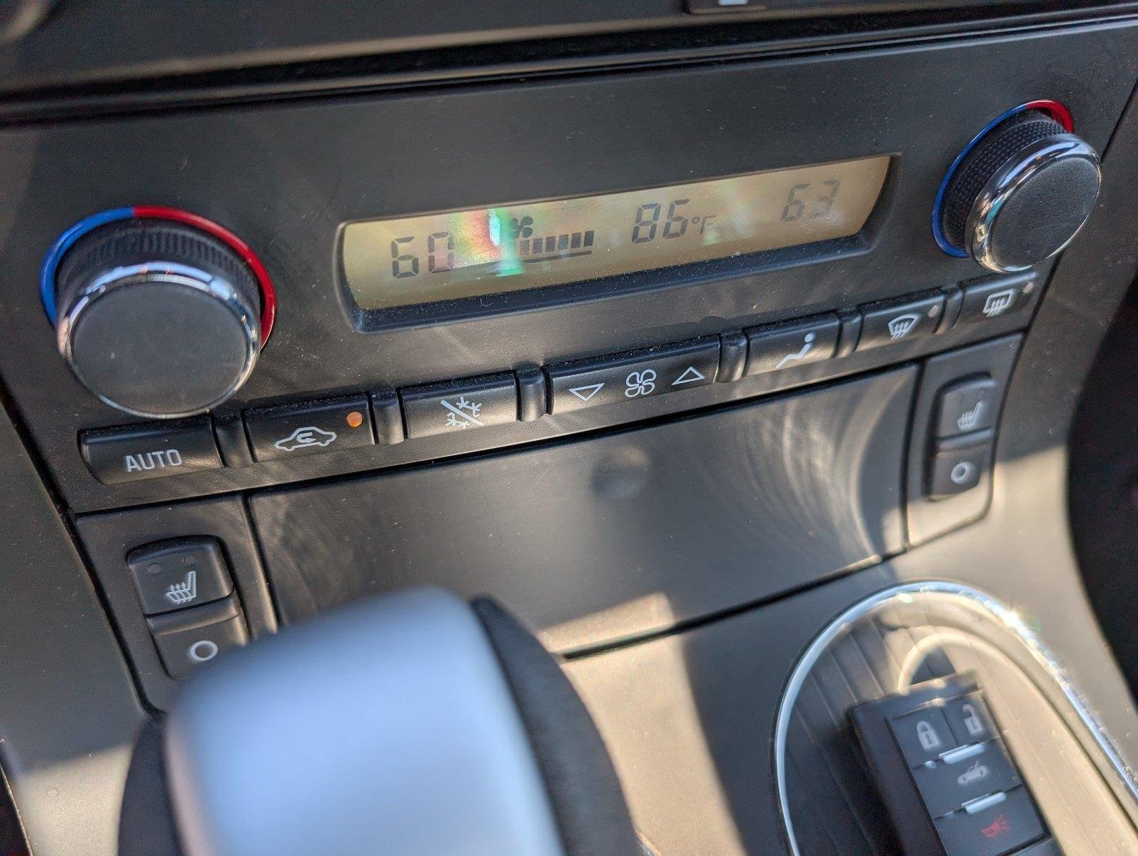 Used 2013 ARCTIC WHITE Chevrolet Grand Sport 4LT image 26