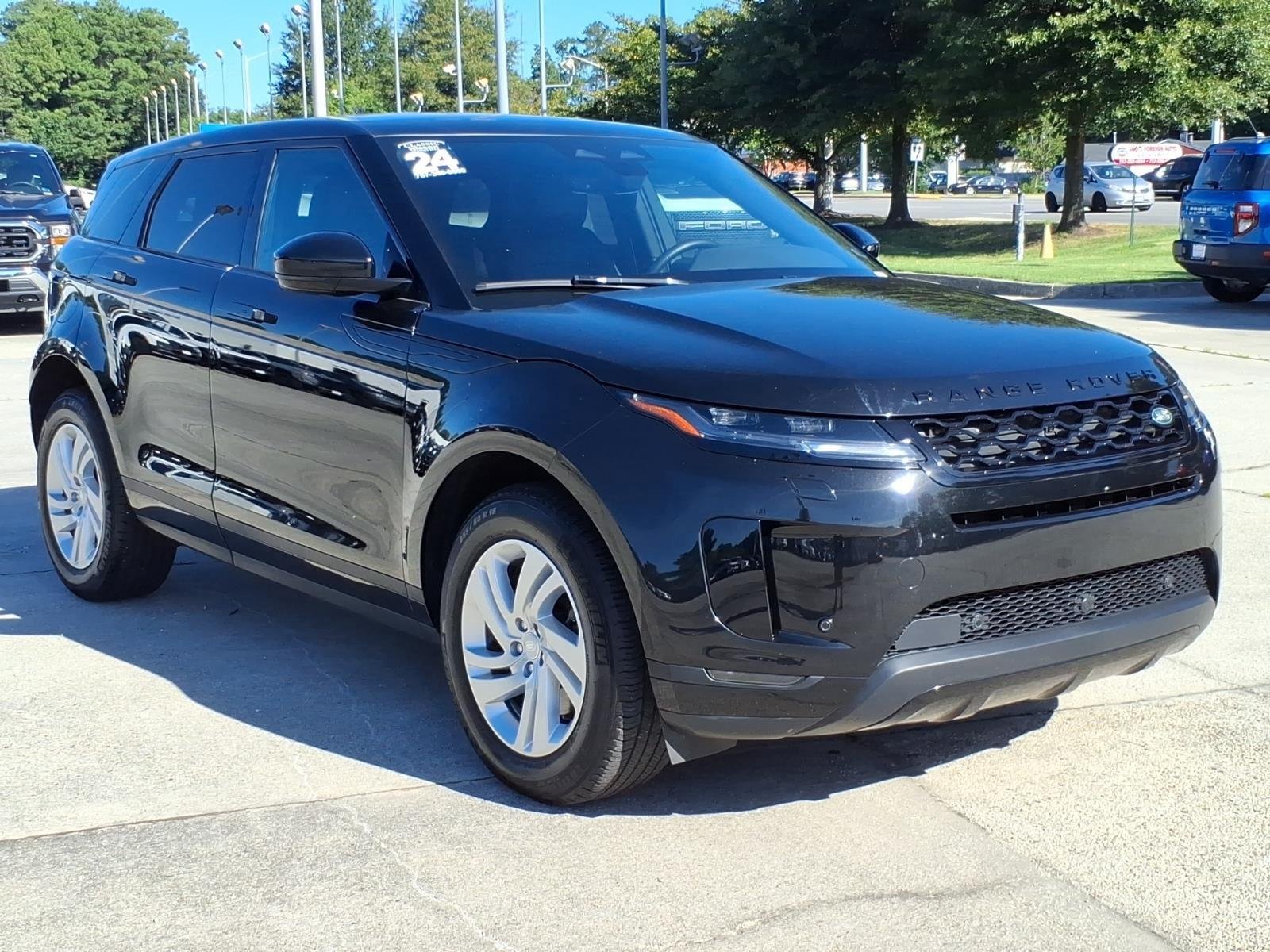 Used 2024 Santorini Black Metallic Land Rover Core S image 5