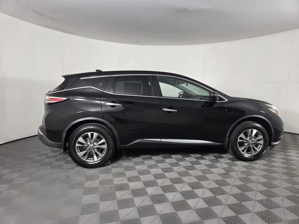 Used 2018 Magnetic Black Metallic Nissan S image 4
