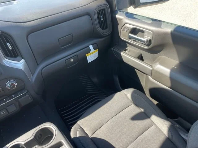 2026 Chevrolet Silverado 2500 HD Custom - Photo 16