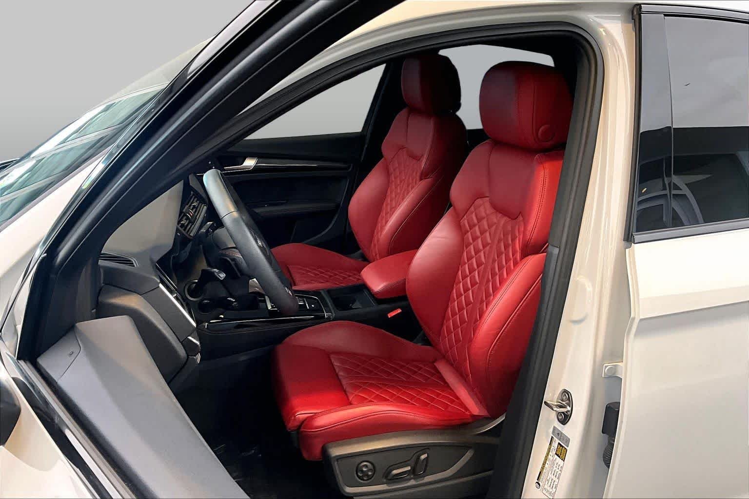 Pre-Owned 2024 Audi SQ5 Sportback Premium Plus
