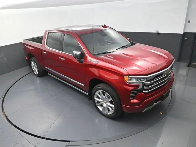 Used 2023 Red Chevrolet High Country image 12