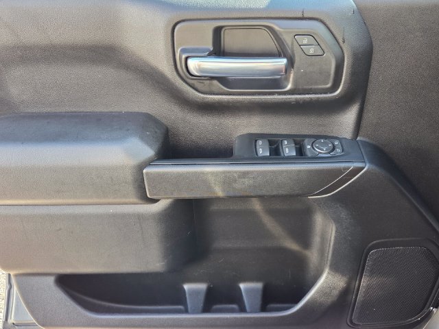 Used 2023 Gray Chevrolet Custom image 31