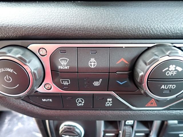 New 2026 Goldilocks Exterior Paint Jeep Sport S image 20