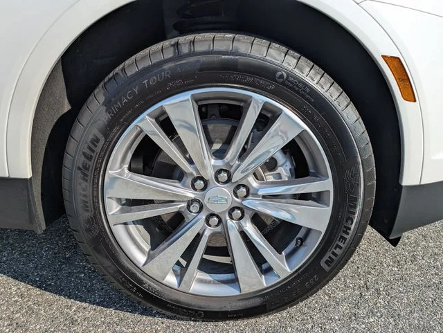 Certified Used 2025 Crystal White Cadillac Premium Luxury image 11