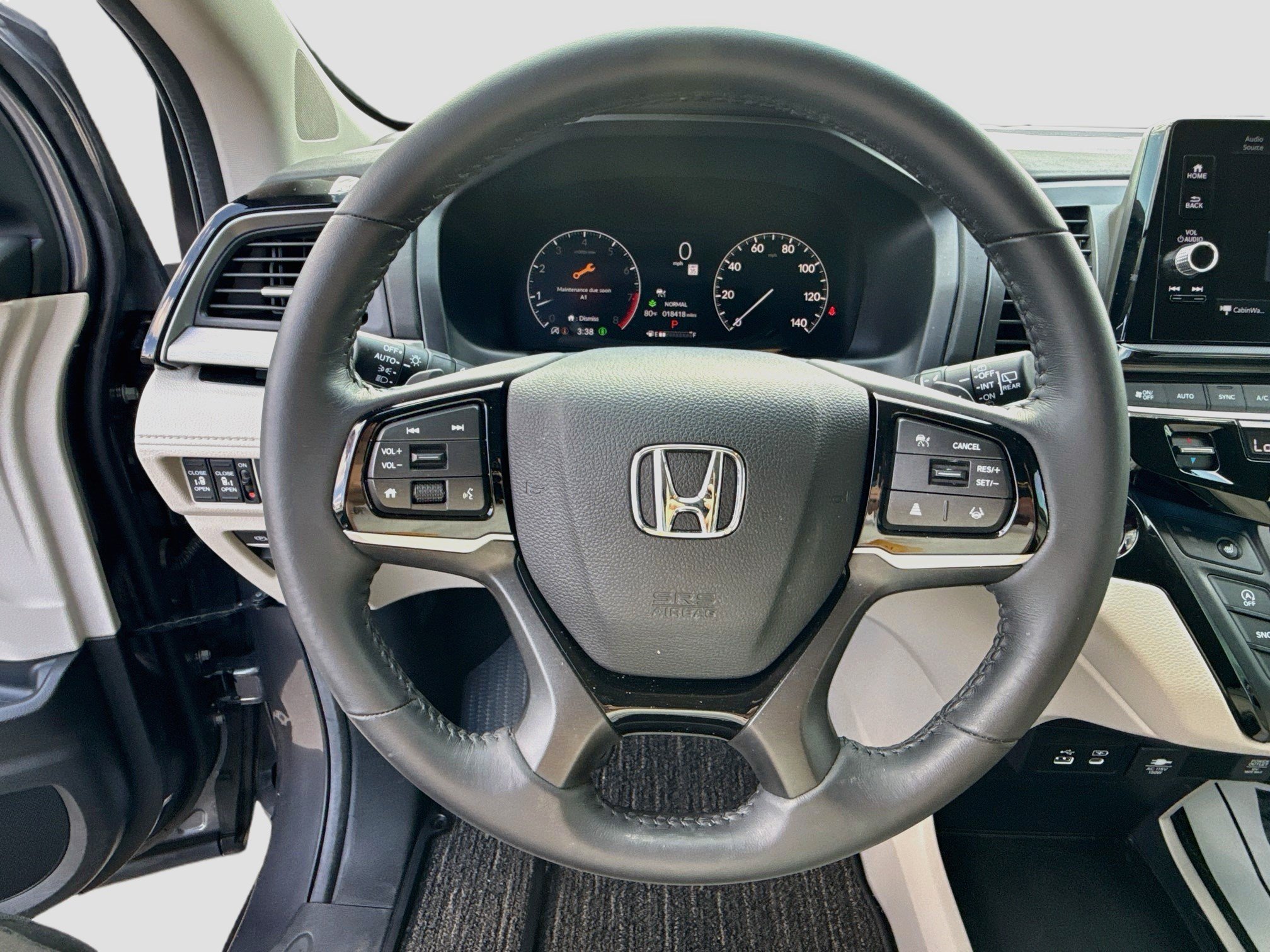 Used 2026 Modern Steel Metallic Honda Touring image 10