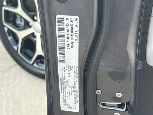 Used 2024 Gray Jeep Limited image 35