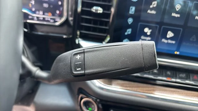 Used 2025 Black Chevrolet LT image 29
