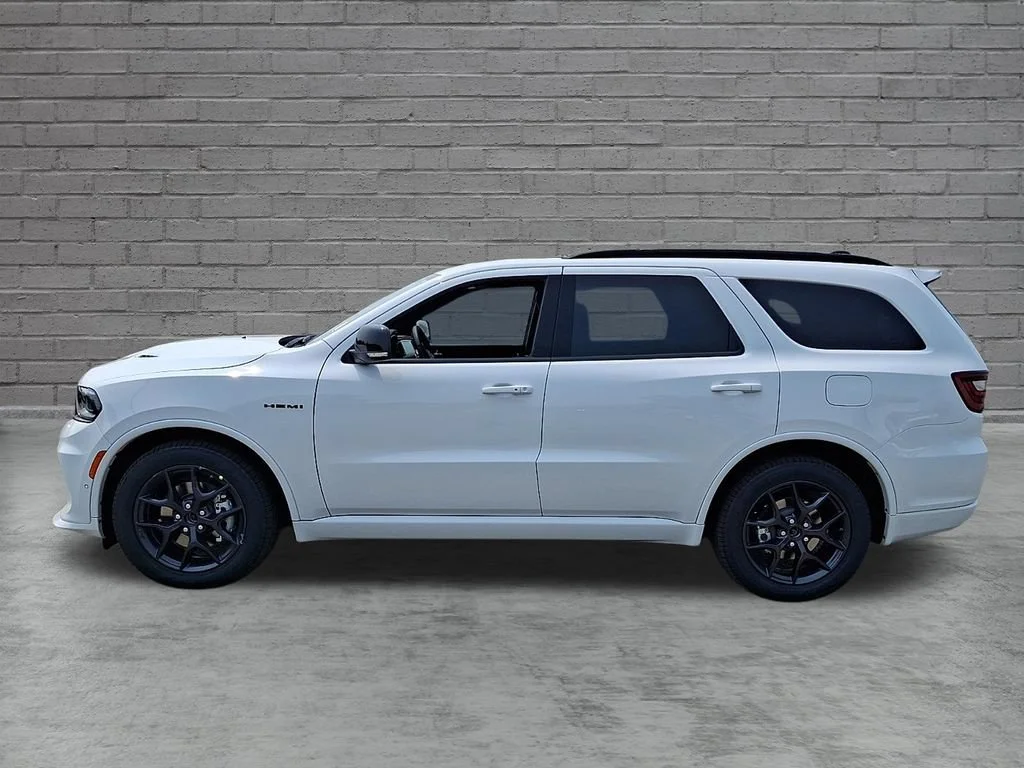 New 2026 White Knuckle Clearcoat Dodge GT Plus HEMI V8 image 5