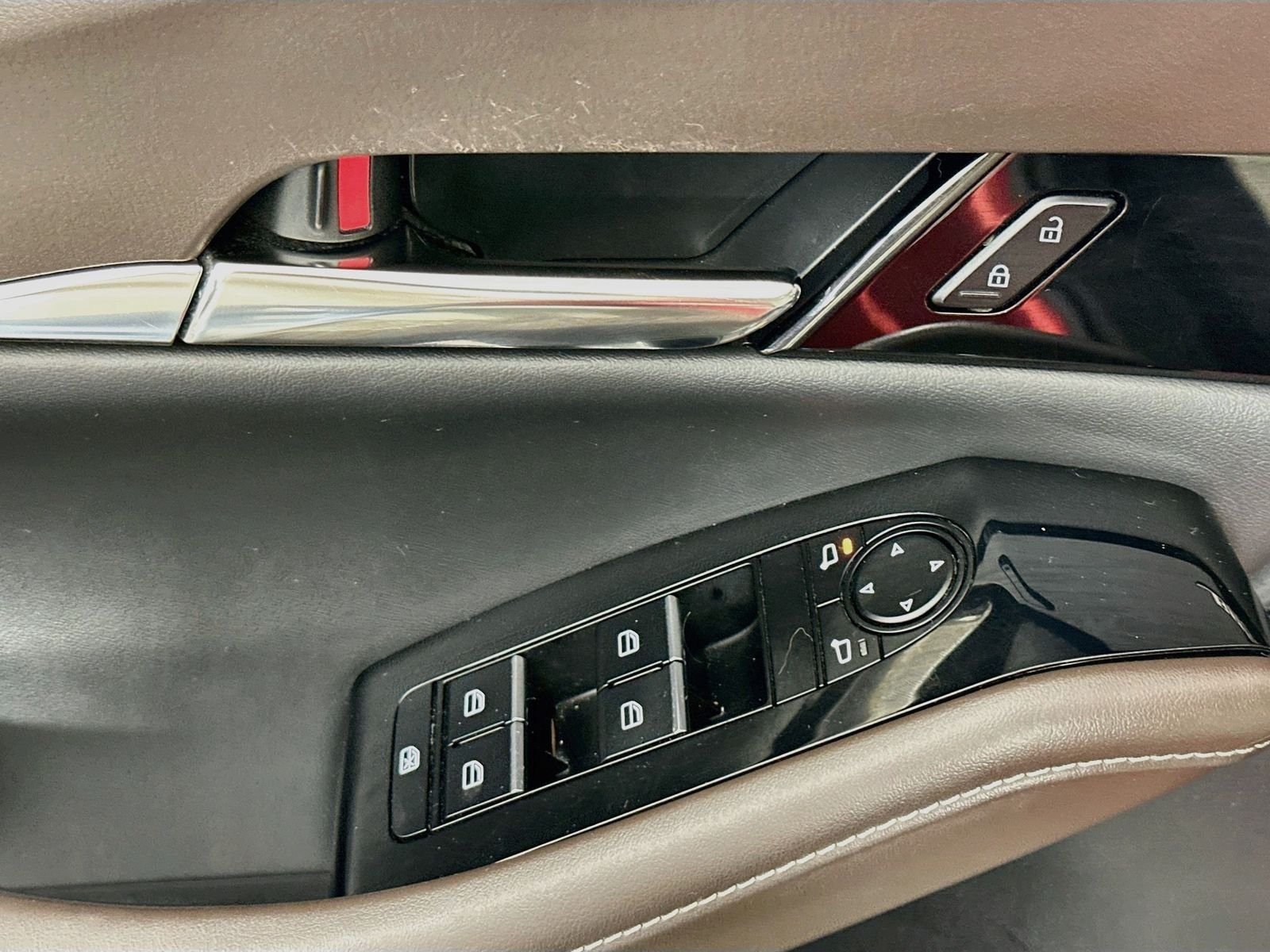 Used 2020 Red Crystal Mazda Premium image 18