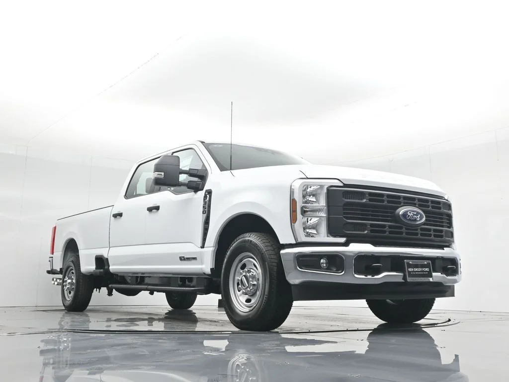 New 2026 White Ford XL image 48