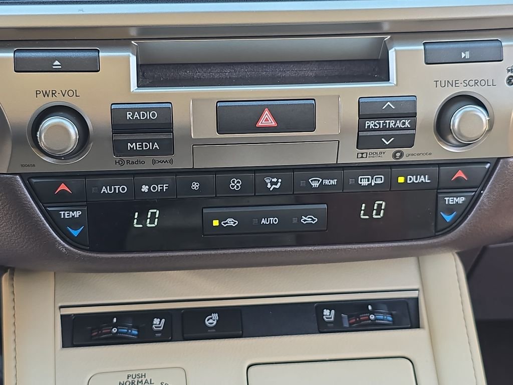 Used 2017 Silver Lexus 350 image 26