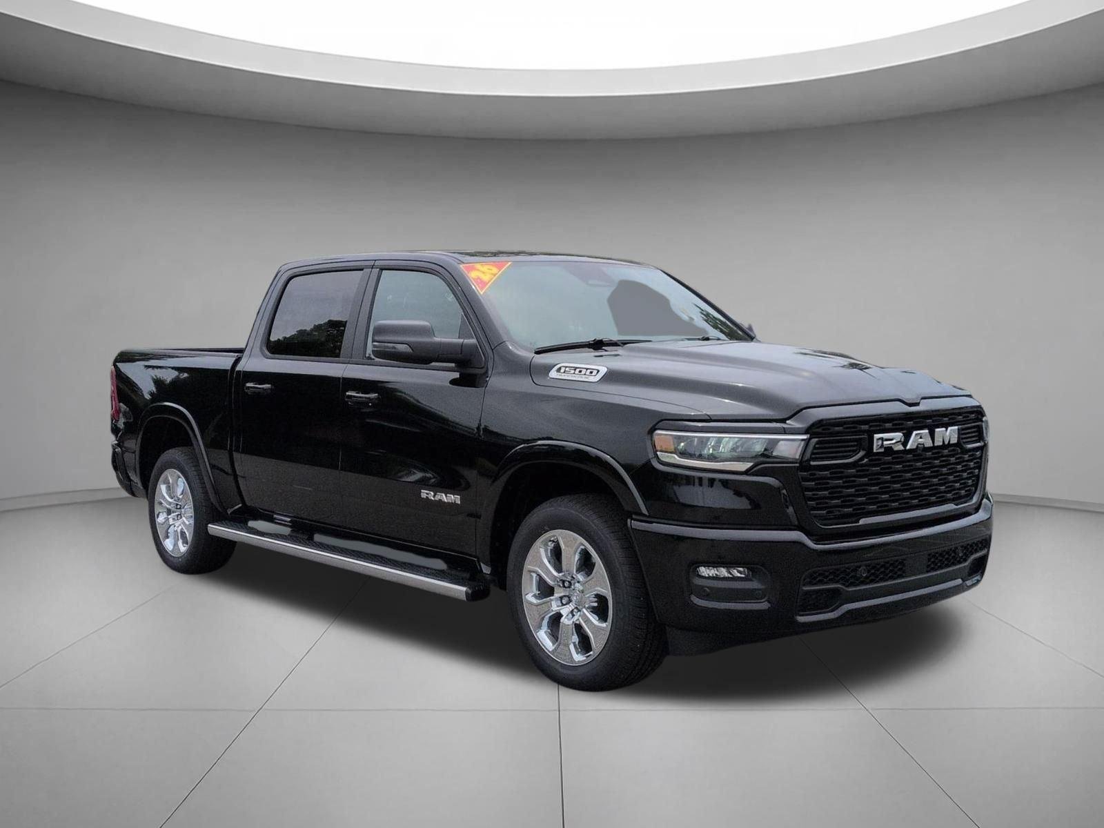 New 2026 Diamond Black Crystal Pearl-Coat Exterior Paint RAM Lone Star image 7