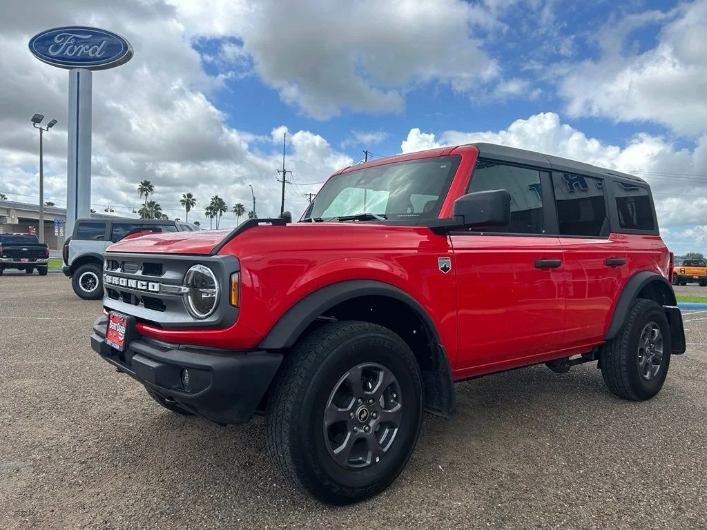 Used 2024 Red Ford Big Bend image 3