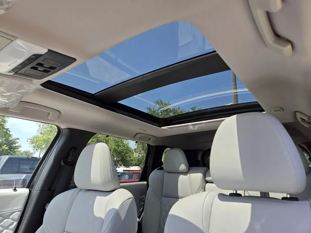 2025 Mitsubishi Outlander Plug-in Hybrid Platinum Edition - Photo 19
