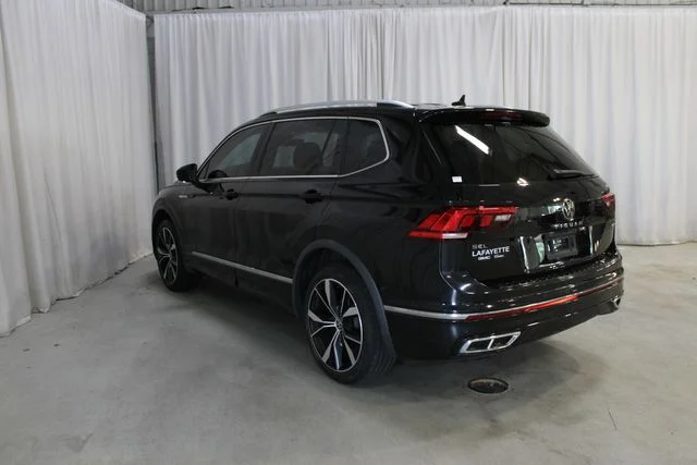 Used 2022  Volkswagen 2.0T SEL R-Line image 31