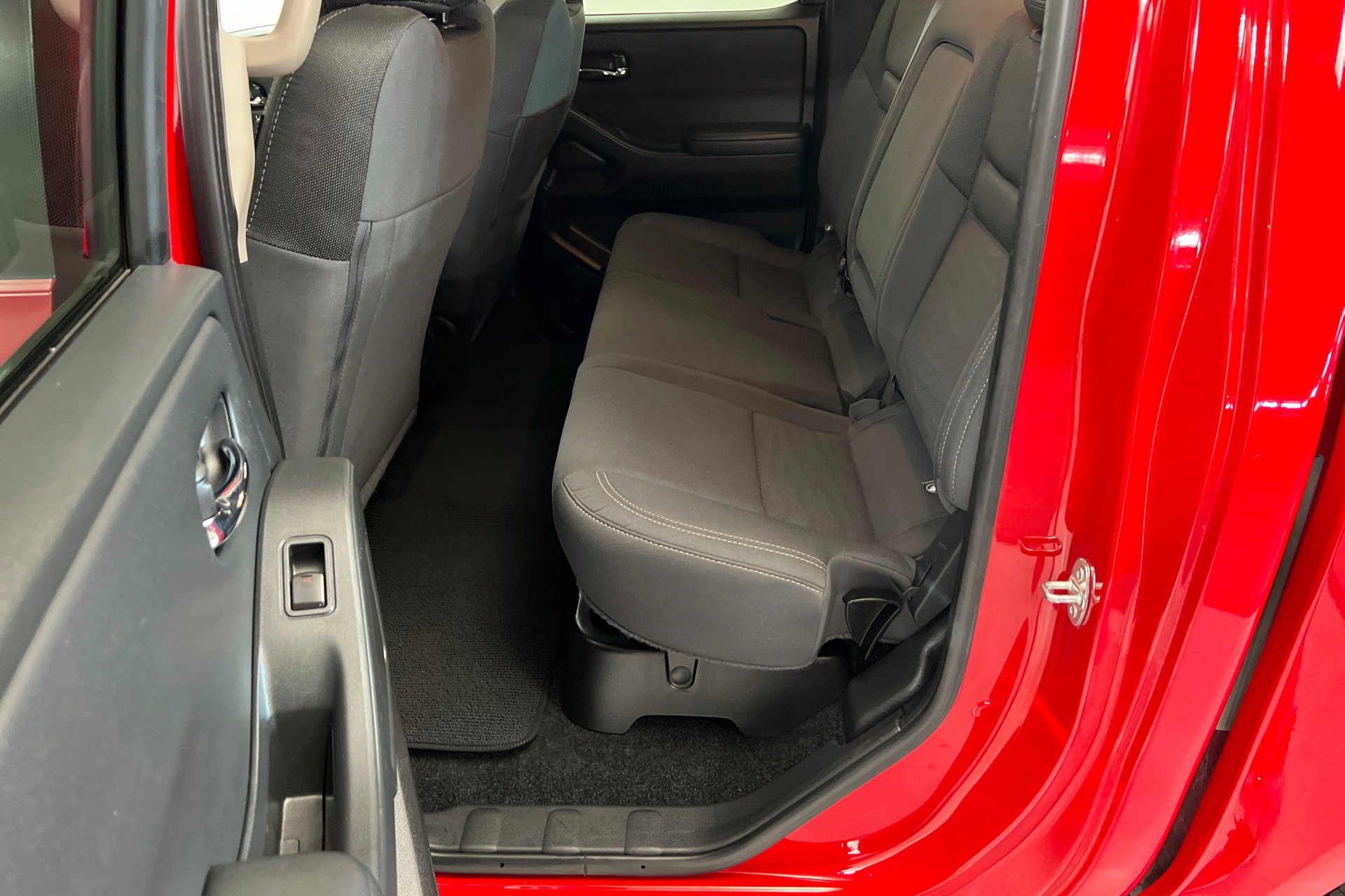 Used 2024 Red Alert Nissan SV image 18