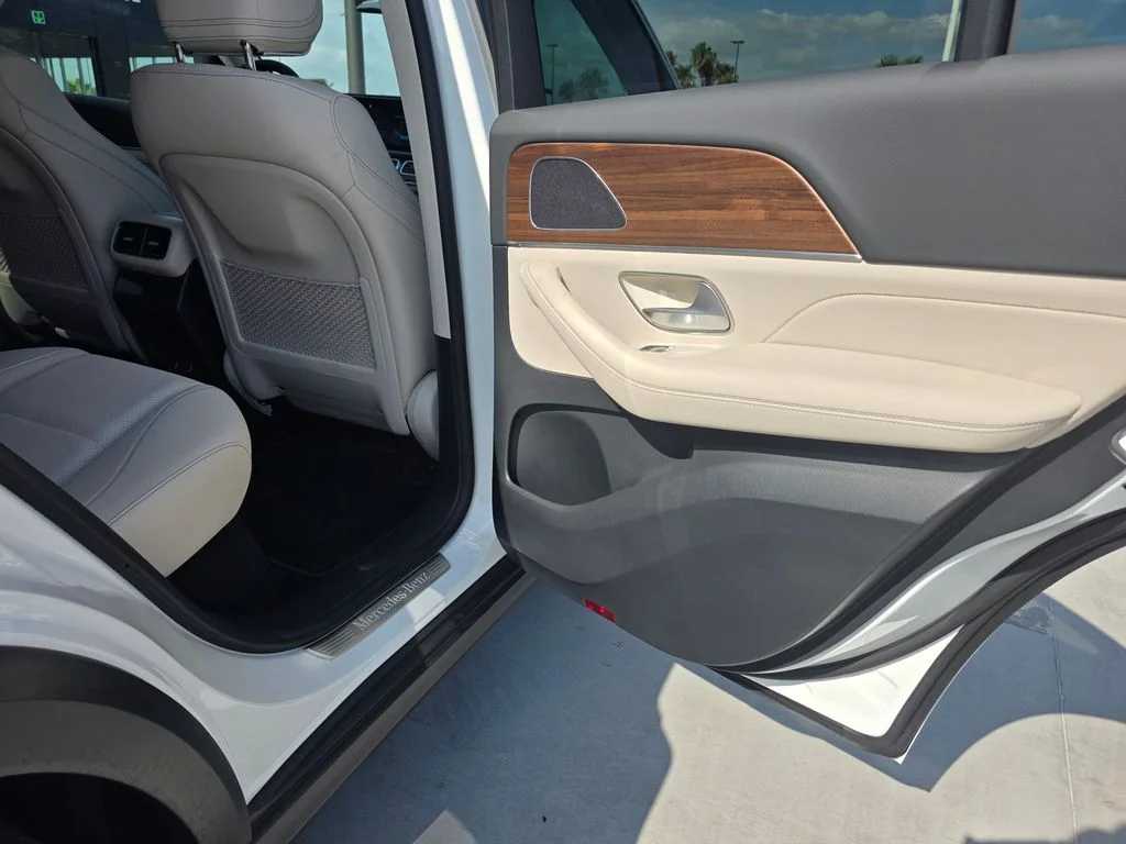 Certified Used 2025 White Mercedes-Benz GLE 450e image 14