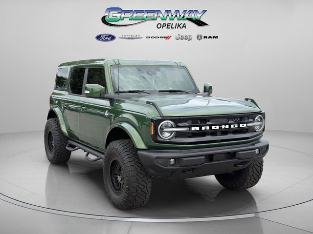 2025 Ford Bronco Outer Banks