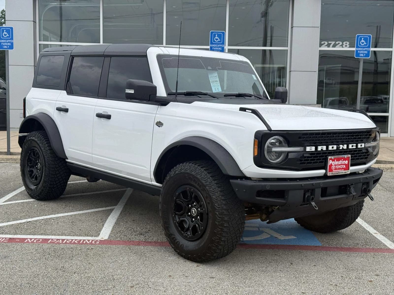 2024 Ford Bronco Wildtrak 4x4's photo