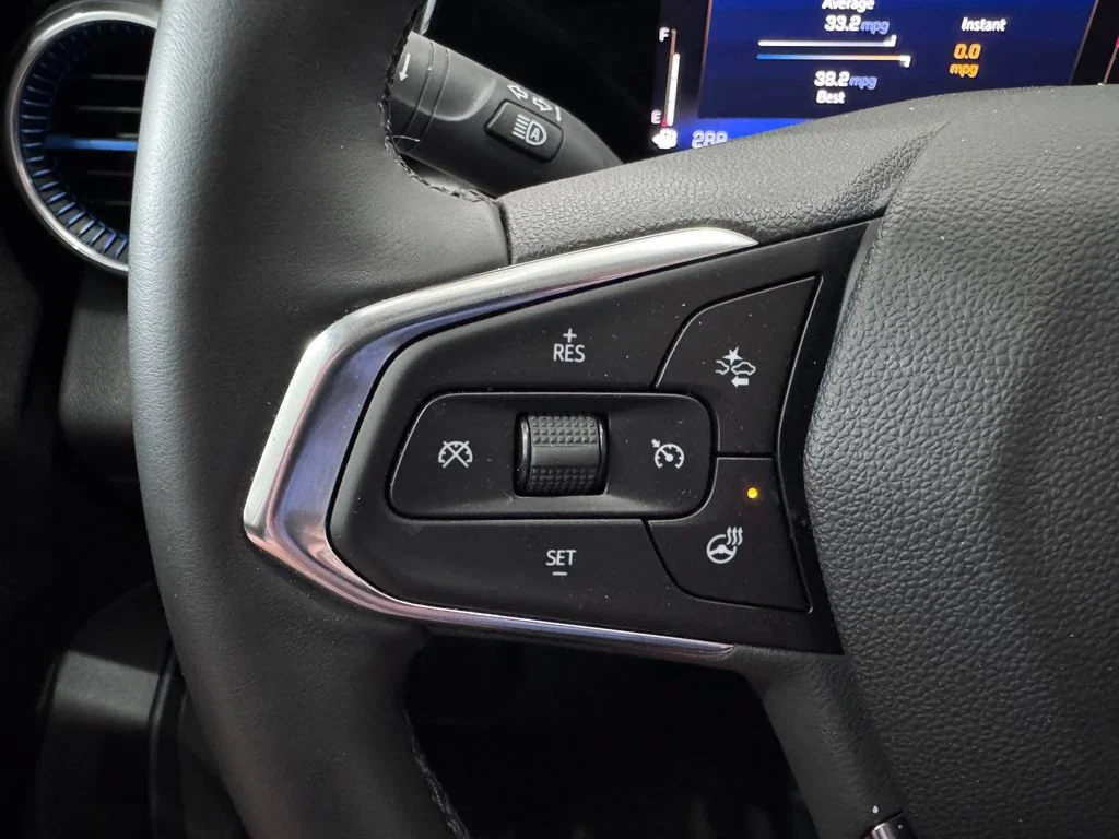 2025 Chevrolet Trax LT - Photo 14