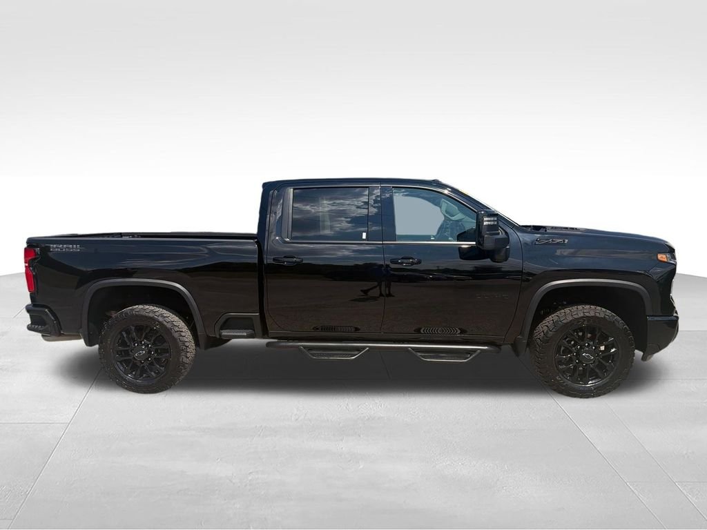 Used 2025 Black Chevrolet LTZ image 6