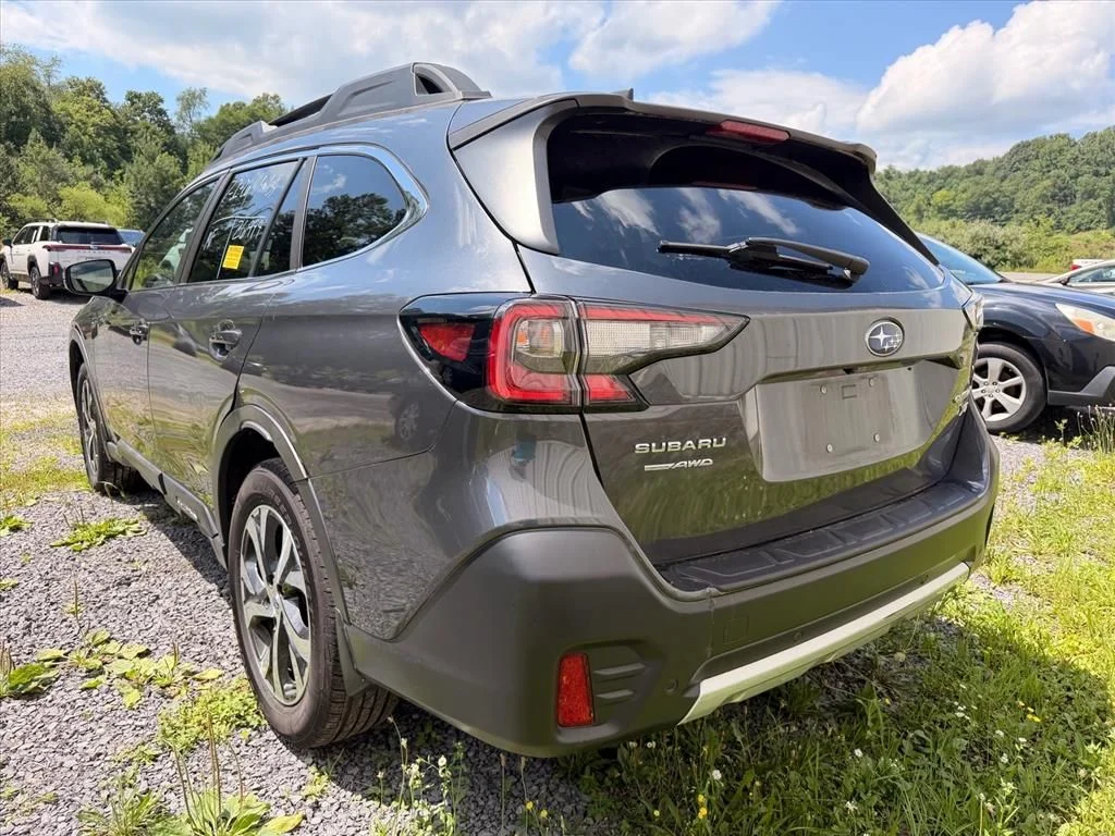 Used 2021 Gray Subaru Limited XT image 19