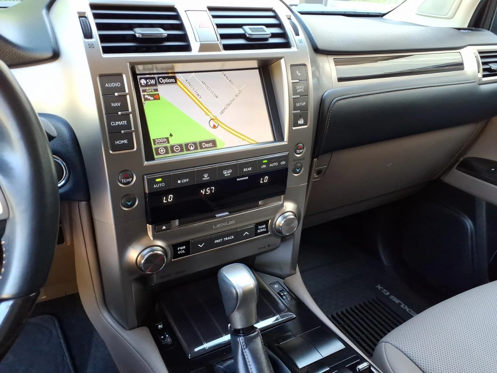Certified Used 2021 Starfire Pearl (077) Lexus Premium image 22