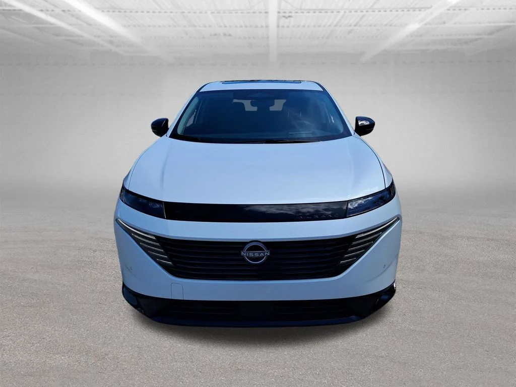 New 2026 White Nissan Platinum image 9