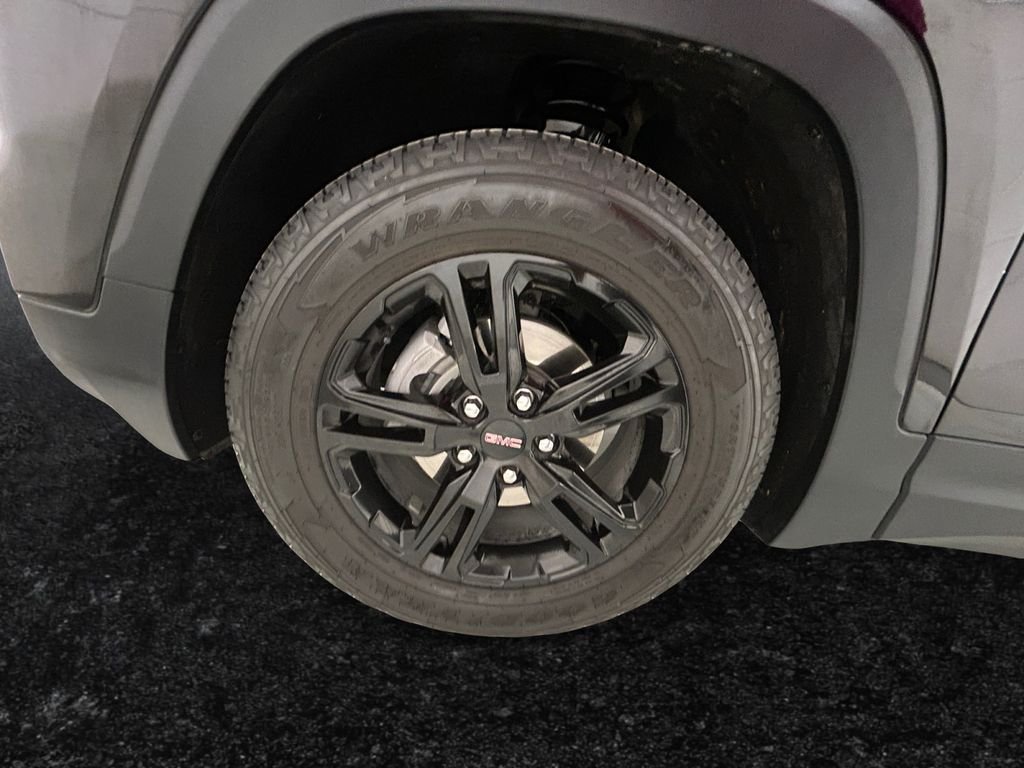 Used 2024 Black GMC AT4 image 27