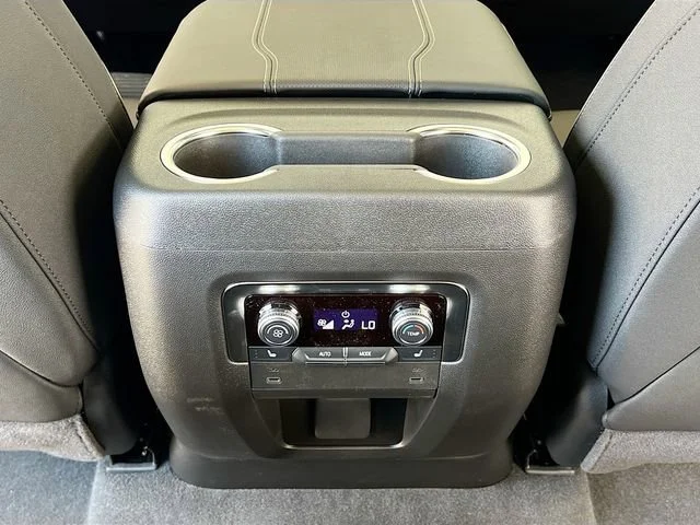2026 GMC Yukon Elevation - Photo 18