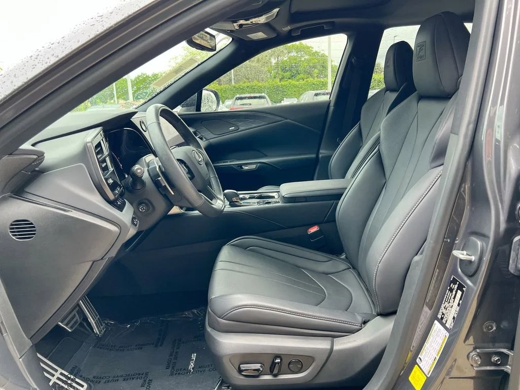 2024 Lexus RX 350 F SPORT - Photo 12