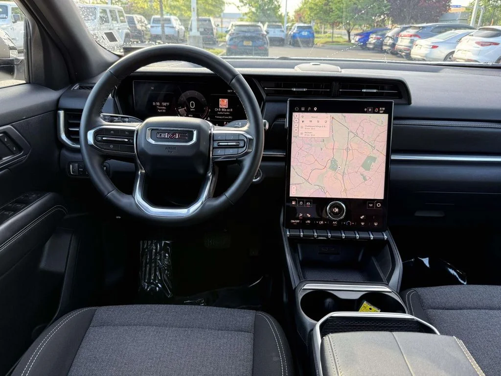 Used 2026 White GMC Elevation image 17