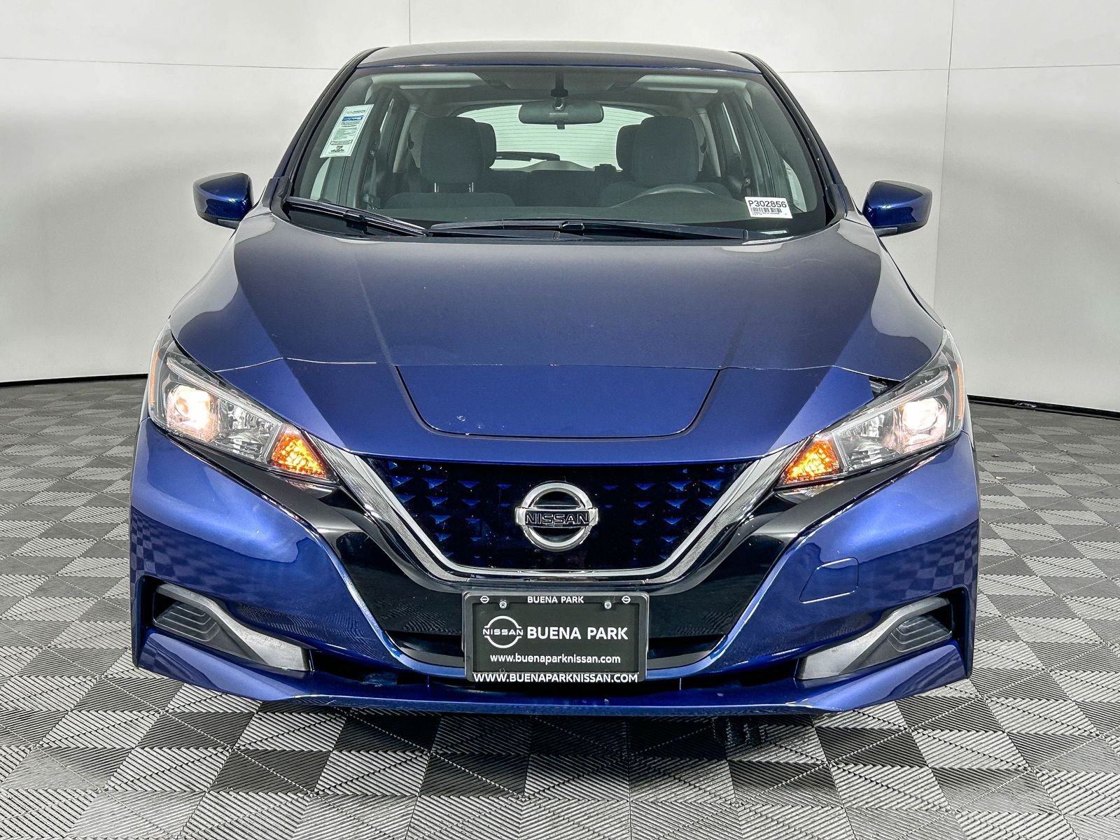 Used 2018 Nissan LEAF S with VIN 1N4AZ1CP2JC302856 for sale in Buena Park, CA