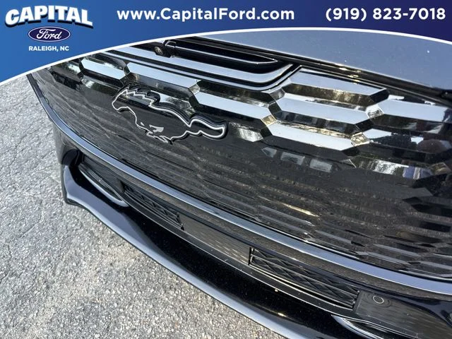 Used 2025 Black Ford GT image 10