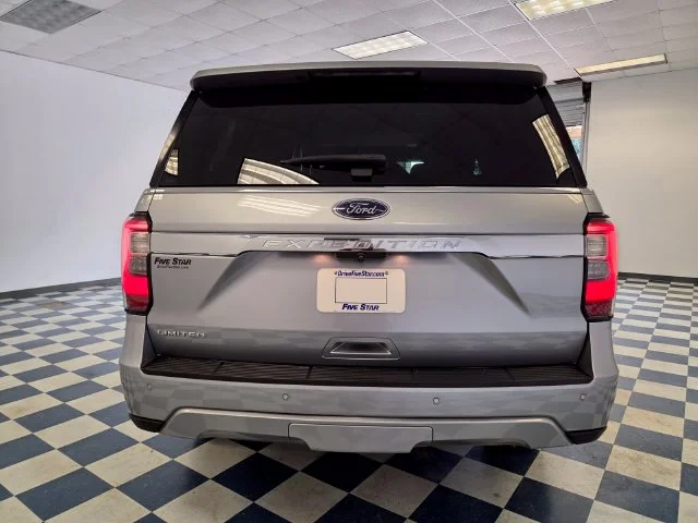 Used 2021 Silver Ford Limited image 7