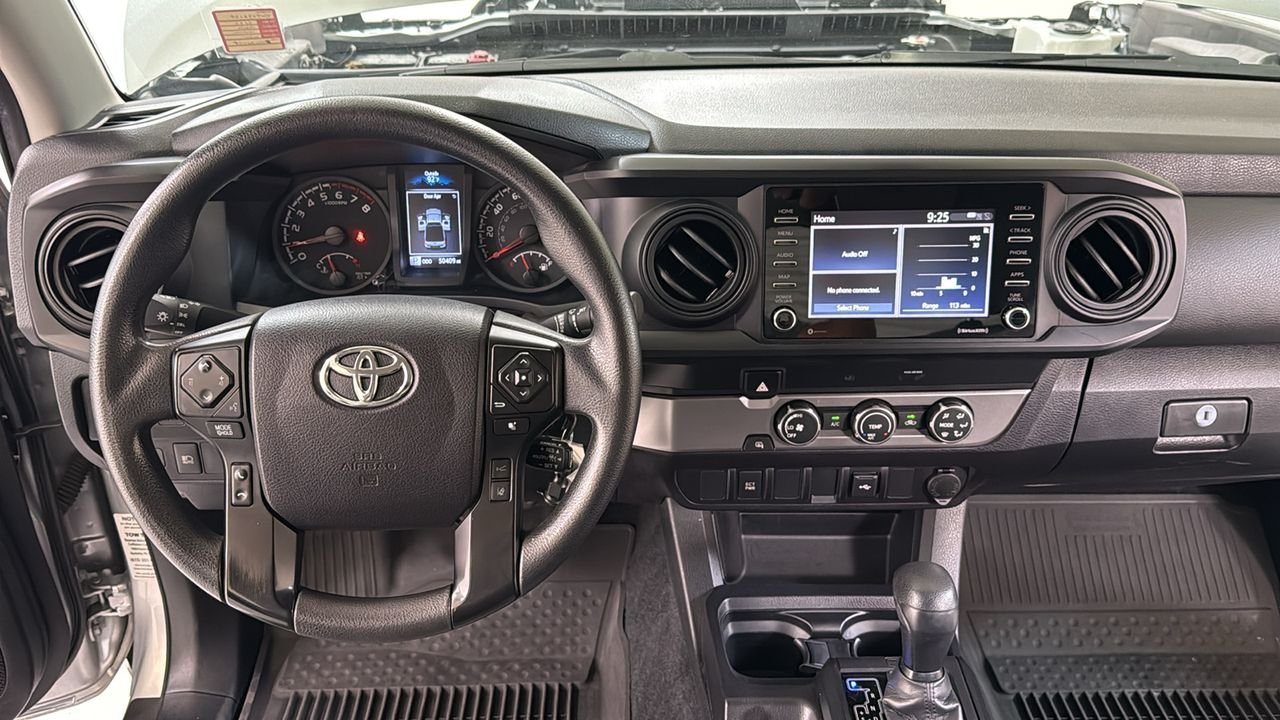 Used 2022 Silver Toyota SR image 9