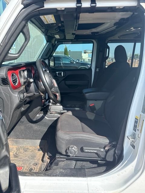 Used 2023 White Jeep Rubicon image 2