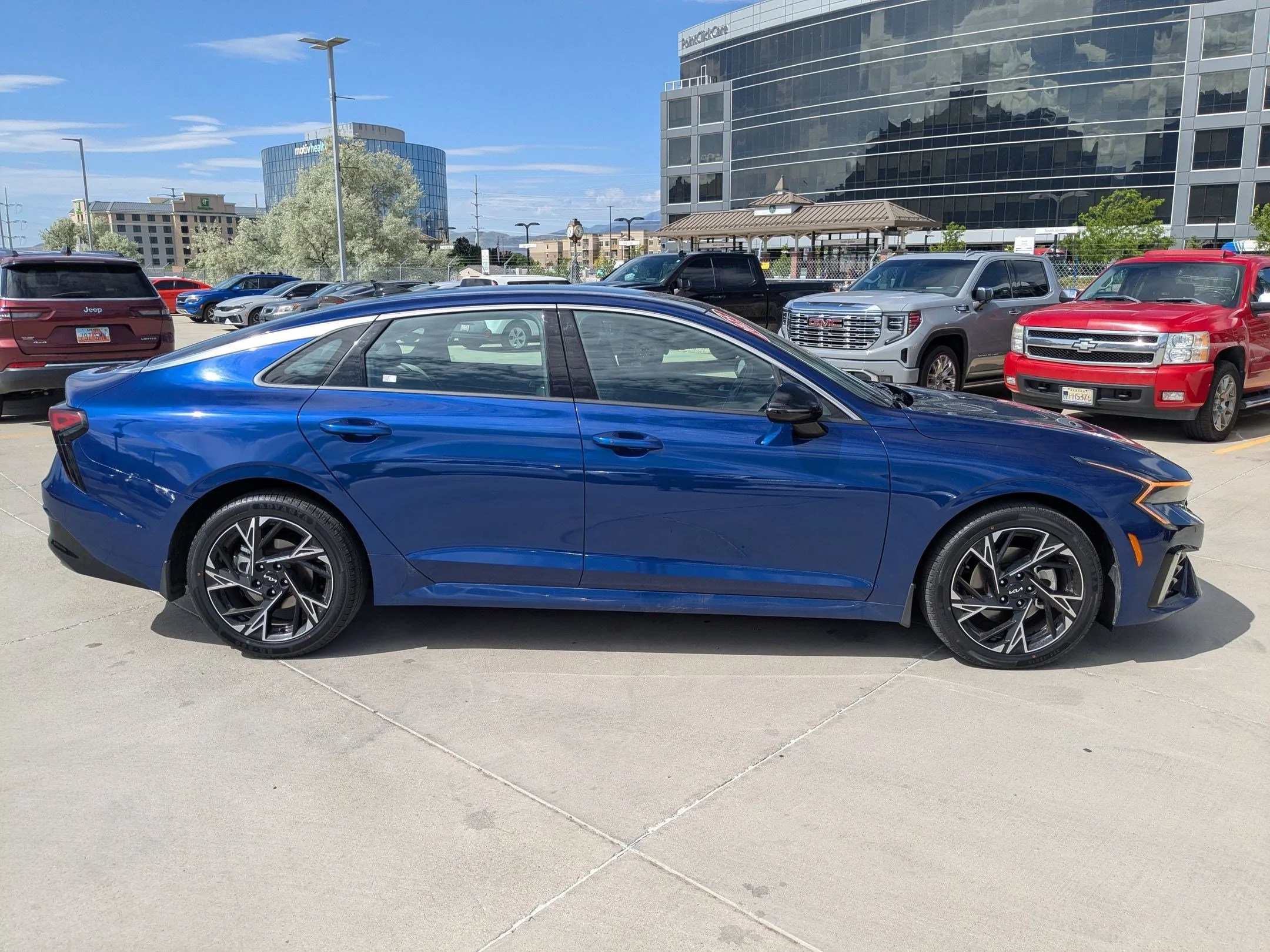 Used 2025 Yacht Blue Kia GT-Line image 6