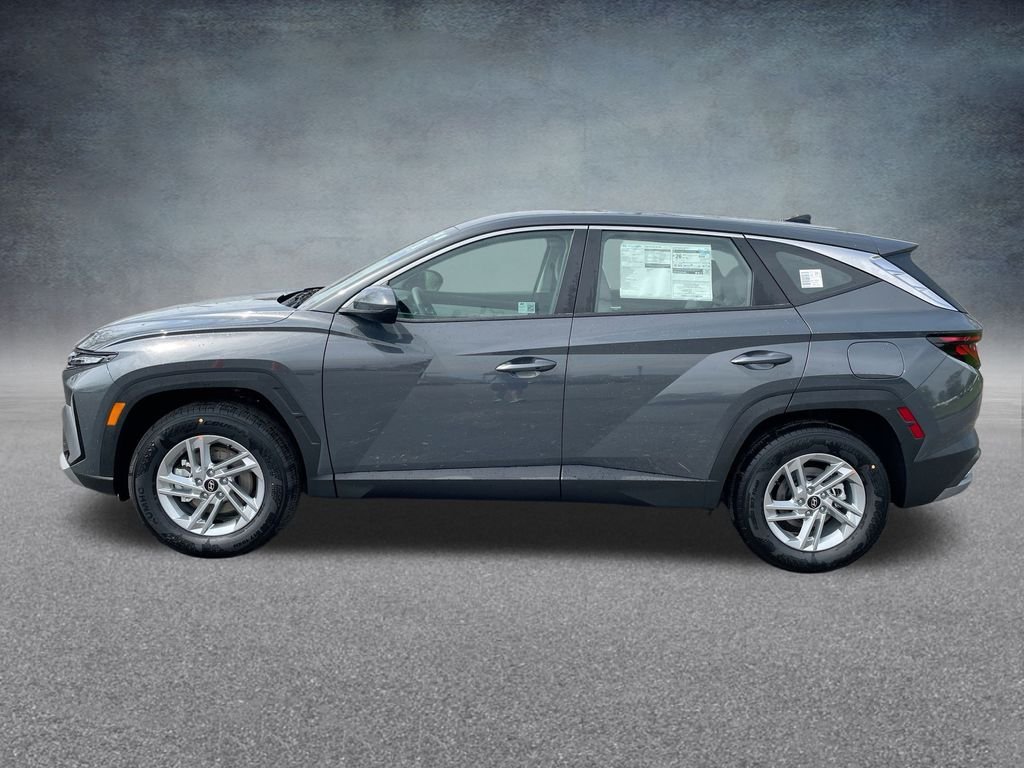 2025 Hyundai Tucson SE - Photo 28