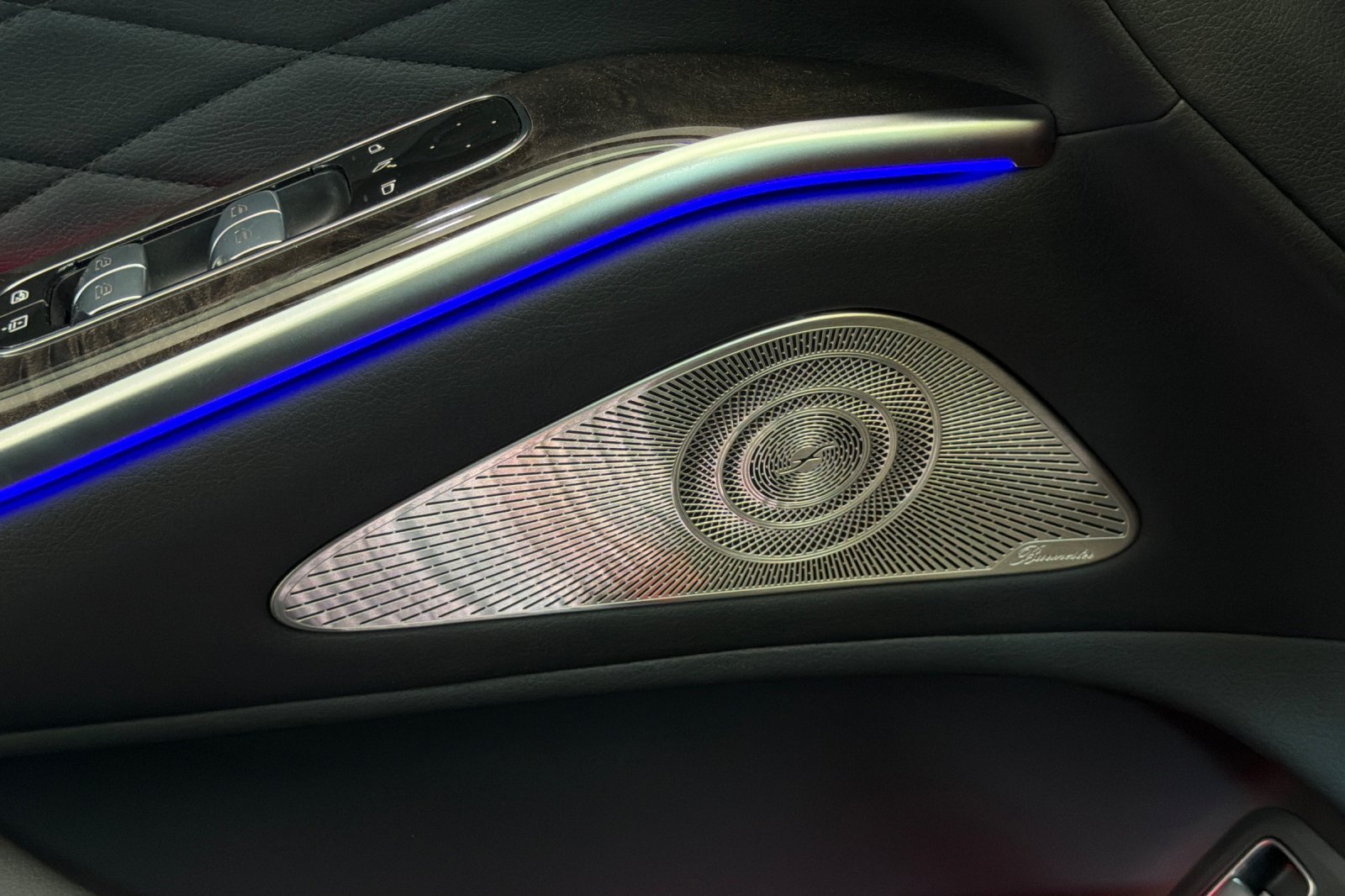 New 2027 Black Mercedes-Benz S 580 image 6